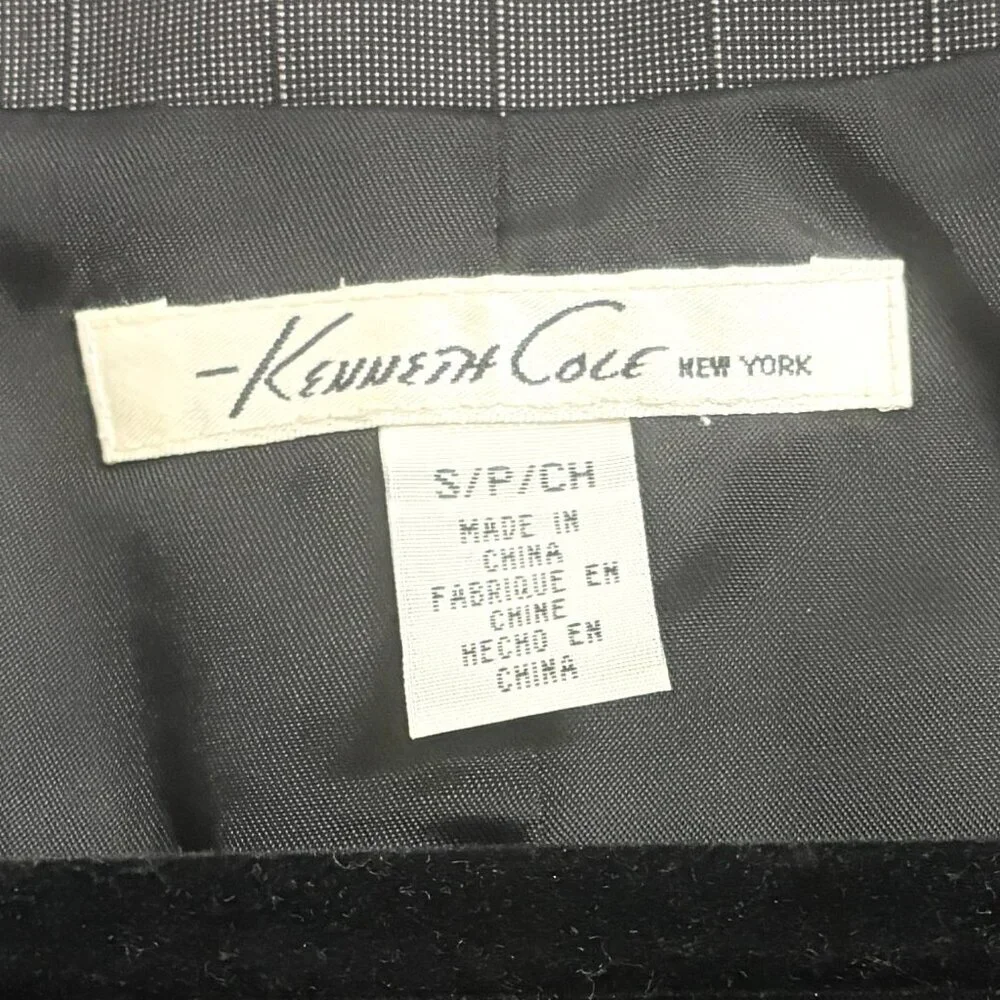 EUC Kenneth Cole Charcoal Gray Formal Vest - sz Small
